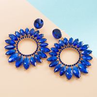 Fashion Large Alloy Inlaid Glass Drill  Hollowed-out Flower-shaped Earrings Wholesale main image 4