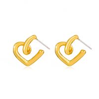 Fashion Simple Twisted Heart-shaped Geometric Alloy Earring Ear Studs main image 4