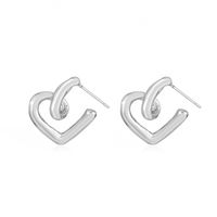 Mode Simple Twisted Coeur-en Forme Géométrique Alliage Boucle D'oreille Oreille Goujons sku image 2