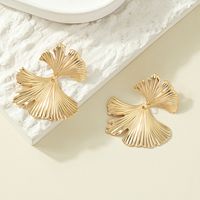 New Style Fashion Ginkgo Leaf Alloy Stud Earrings main image 2