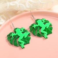 Fashion Frog Resin No Inlaid Earrings Ear Studs main image 5