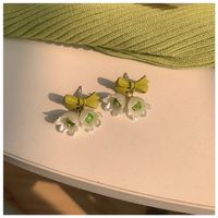 Spring New Elegant Pastoral Green Lily Stud Bow Earrings For Women main image 3