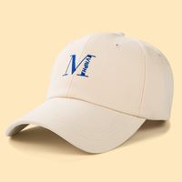 Fashion Simple Solid Color Letter M Baseball Cap Sun Hat Leisure Peaked Cap sku image 3