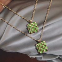 Fashion Simple Dripping Oil Chessboard Plaid Emerald Square Pendant Copper Necklace main image 4