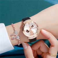 Fashion Eiffel Tower Alloy Buckle Women's Watches main image 5