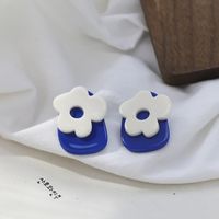 Fashion Flowers Acrylic Synthetic Resin Synthesis Women's Ear Studs main image 2