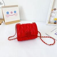 Forma De Corazón Bonito Cuero Pu Flip Negro Blanco Rojo Bolsos De Hombro sku image 3