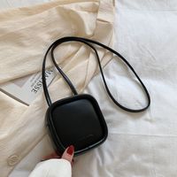 Einfarbig Mode Kunstleder Reiß Verschluss Quadratisch Schwarz Milch Weiß Hellrosa Schulter Taschen sku image 1