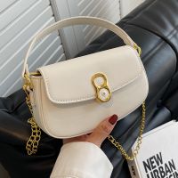 Solid Color Fashion Artificial Leather Soft Surface Chain Magnetic Snap Square Black White Pink Shoulder Bags main image 4