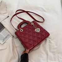 Women's Pu Leather Solid Color Fashion Classic Style Love Handbag Crossbody Bag Diamond Pattern Bag sku image 7