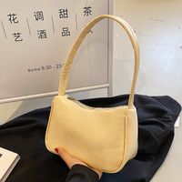 Solid Color Fashion Daily Artificial Leather Zipper Square Yellow Pink Black Shoulder Bags sku image 1