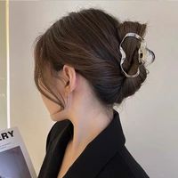Women's Fashion Simple Style Geometric Alloy Headwear Plating Hair Claws main image 1
