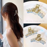 Women's Fashion Sweet Geometric Crown Bow Knot Alloy Headwear Plating Artificial Rhinestones Artificial Pearls Hair Claws main image 4