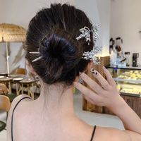 Women's Retro Fashion Bow Knot Metal Headwear Plating Hair Clip sku image 1