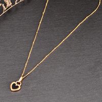 Simple Style Heart Titanium Steel Pendant Necklace Plating Shell Stainless Steel Necklaces main image 3