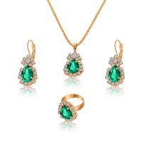 Simple Style Water Droplets Heart Shape Alloy Plating Inlay Rhinestones Gold Plated Women's Jewelry Set main image 2