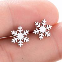 Women's Simple Style Animal Snowflake Stainless Steel No Inlaid Ear Studs Stainless Steel Earrings main image 5