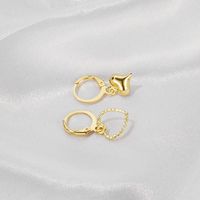 Korean Style  Hot Sale Gold Retro Asymmetric Love Heart Earrings Same Style All-matching Temperament Female Earrings main image 2