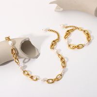 Damenmode Einfache Art Geometrische Edelstahl Künstliche Perlen Armbänder main image 2