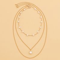 Bijoux En Gros Style Ethnique Style Simple Géométrique Le Fer Le Cuivre Perles Artificielles Gland Collier main image 2