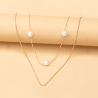 Women's Simple Style Solid Color Imitation Pearl Alloy Necklace Layered Necklaces main image 3