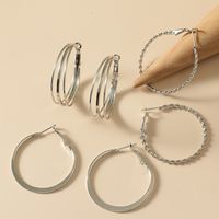 Exaggerated Round Metal Plating No Inlaid Hoop Earrings main image 1