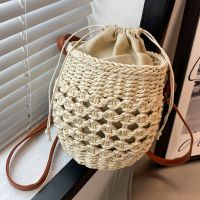 Women's Medium Straw Solid Color Fashion Contrasting Colors Weave Soft Surface Bucket String Bucket Bag main image 5