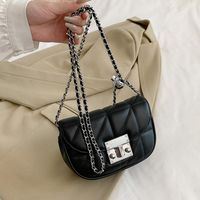 Women's Vintage Style Fashion Solid Color Lingge Square Buckle Square Bag Pu Leather Shoulder Bags main image 3