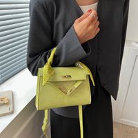 Women's Fashion Solid Color Soft Surface Lock Crocodile Square Buckle Kelly Bag Pu Leather Shoulder Bags sku image 3