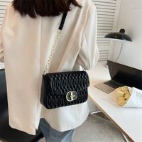 Women's Pu Leather Solid Color Fashion Leather Pattern Lingge Chain Square Buckle Crossbody Bag Chain Bag sku image 3