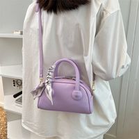 Women's Small All Seasons Pu Leather Solid Color Fashion Oval Zipper Handbag main image 3