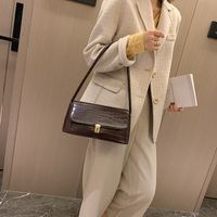 Women's Fashion Solid Color Soft Surface Crocodile Square Buckle Underarm Bag Pu Leather Shoulder Bags main image 5