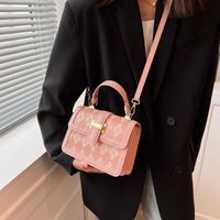 Women's Pu Leather Solid Color Lingge Fashion Lingge Soft Surface Square Magnetic Buckle Handbag Crossbody Bag main image 4