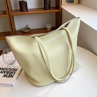 Women's Fashion Solid Color Shopping Bag-typed Magnetic Buckle Shoulder Bag Tote Bag Pu Leather Shoulder Bags main image 3