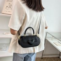 Women's Pu Leather Solid Color Elegant Fashion Soft Surface Square Magnetic Buckle Crossbody Bag Saddle Bag main image 5