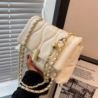 Women's Pu Leather Solid Color Lingge Fashion Chain Buckle Shoulder Bag Crossbody Bag main image 5
