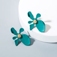 Women's Fashion Flower Alloy Earrings Flower Alloy Earrings main image 1