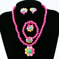 Girls' Necklace Bracelet Four-piece Cartoon Flower Imitation Pearl Necklace Set Wholesale main image 5