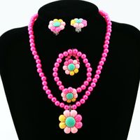 Girls' Necklace Bracelet Four-piece Cartoon Flower Imitation Pearl Necklace Set Wholesale sku image 1