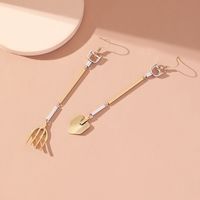 2022 New Creative Metal Fork Shape Pendant Earrings main image 5