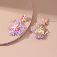 New Ethnic Style Heart Flowers Metal Pendant Earrings main image 5