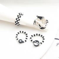 Fashion Acrylic Resin Bead Heart Eight Trigrams Shaped  Beaded Ring 4-piece Set main image 5