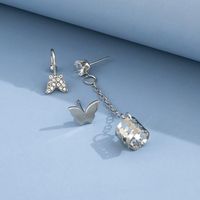 Simple Glossy Butterfly Sliver Alloy Stud Earrings Hollow Chain Ear Clip 3 Piece Set main image 3