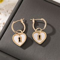 Mode Nouveau Rétro En Forme De Coeur Inlay Strass Alliage Boucles D'oreilles sku image 2