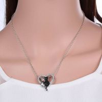 Ornement De Mode Noir Et Blanc Chat En Forme De Coeur Pendentif En Alliage Collier main image 1