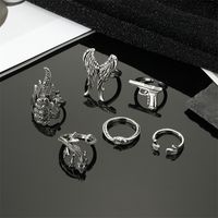 Fashion New Animal Wings Palm Geometric Resin Ring Jewelry main image 1