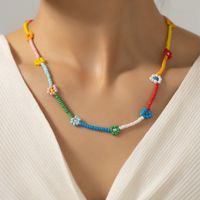 Fresh Pastoral Style Color Contrast Patchwork Bead Little Daisy Clavicle Necklace main image 3