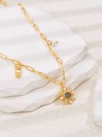 Frau Luxuriös Mode Einfacher Stil Geometrisch Hand Kupfer Künstliche Perlen Zirkon Halskette Überzug Eingelegter Zirkon main image 2