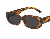 Elegant Hip-hop Retro Resin Square Full Frame Women's Sunglasses sku image 2