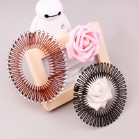 Simple Style Solid Color Plastic Resin Rhinestone Hair Combs main image 4